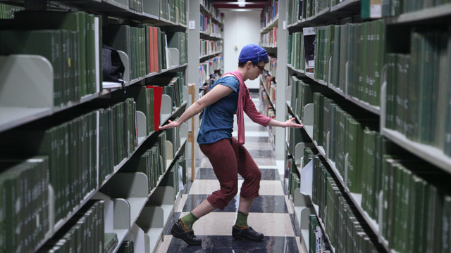 Arwen Wilder develops movement in FSU’s Strozier Library