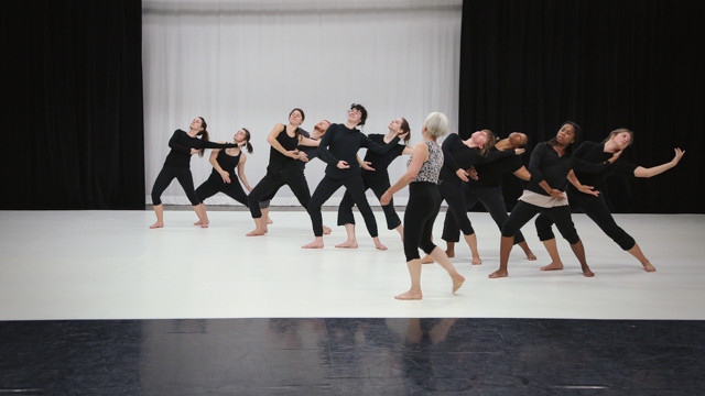 Carlson explores <i>Elizabeth, the dance</i> material with School of Dance students