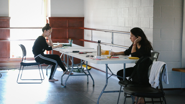 Kim Savarino and Lai-Yi Ohlsen in their studio process