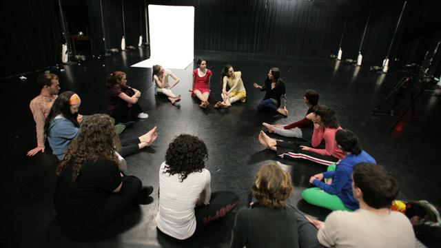 Shemy and her performers talk with FSU Dance students and Professor Atkins about <i>Hungry Kite</i>.